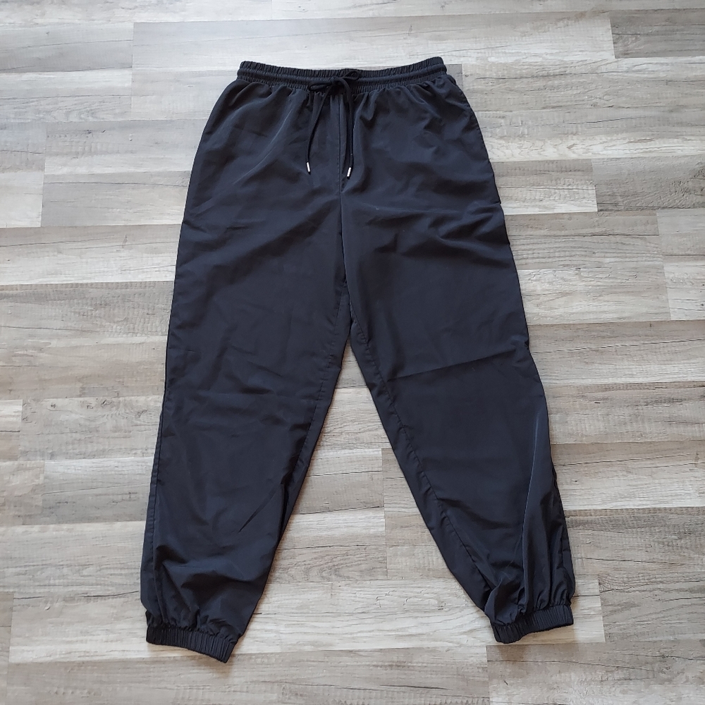 F21 Black Joggers Windbreaker Track Pants Medium Large